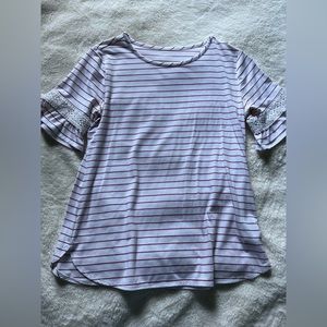 Van Heusen Women’s White and Red Striped Shirt Size S/P